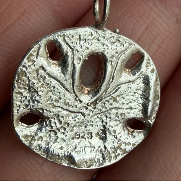 925 Sterling Silver Sand Dollar Small Dainty Charm Pendant - Picture 2 of 9